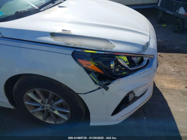 5NPE24AF4JH606920 Hyundai SONATA SE