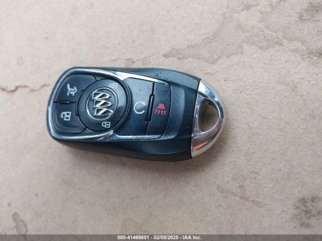 5GAERBKW7JJ126104 Buick Enclave Essence
