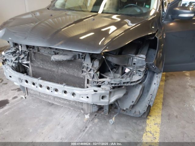 1FMCU9J92GUB63525 Ford Escape Titanium