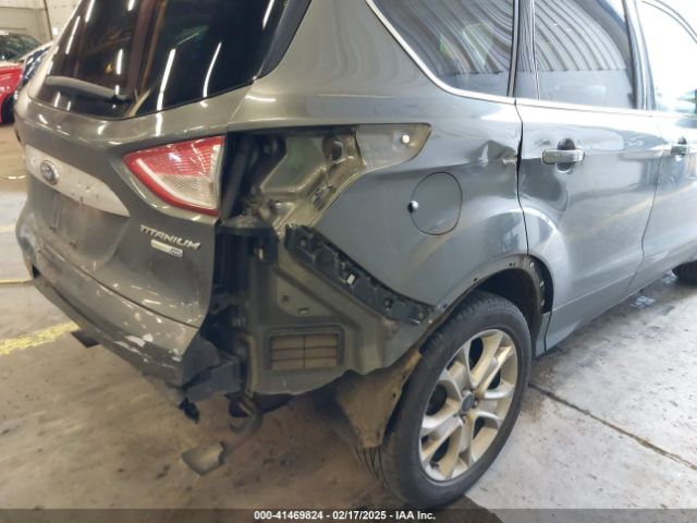 1FMCU9J92GUB63525 Ford Escape Titanium