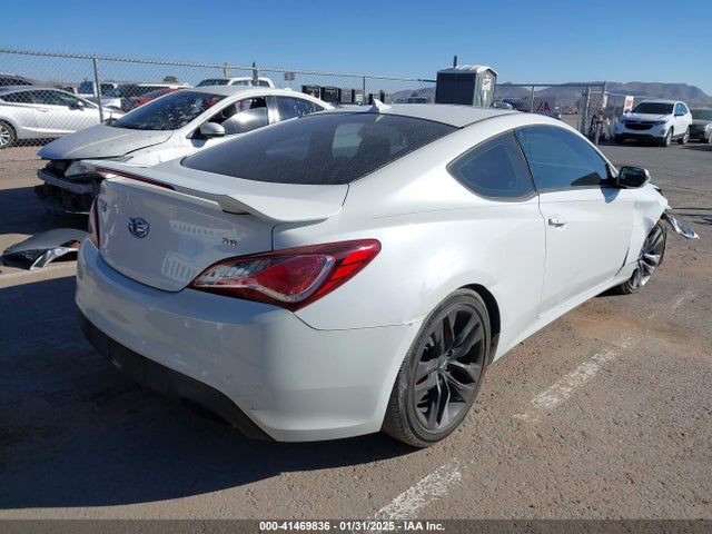Продажа на аукционе авто 2013 Hyundai Genesis 3.8 Track, vin: KMHHU6KJ2DU101504, номер лота: 41469836