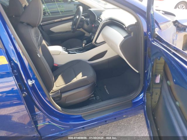 5NMJB3AE5NH005258 Hyundai TUCSON SEL