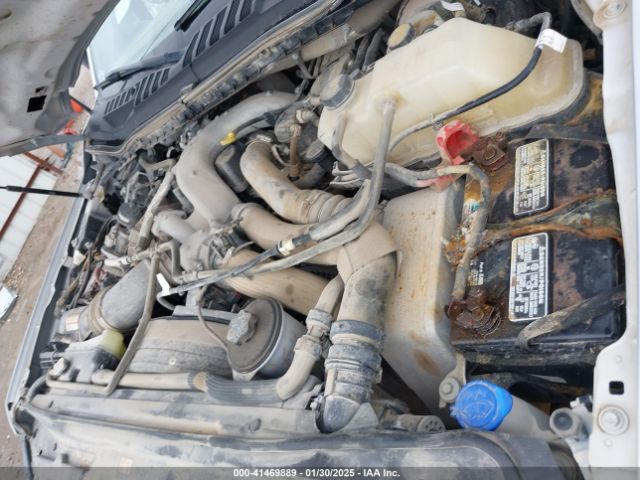 1FT7W2BT2NEE45298 Ford F-250 Xlt