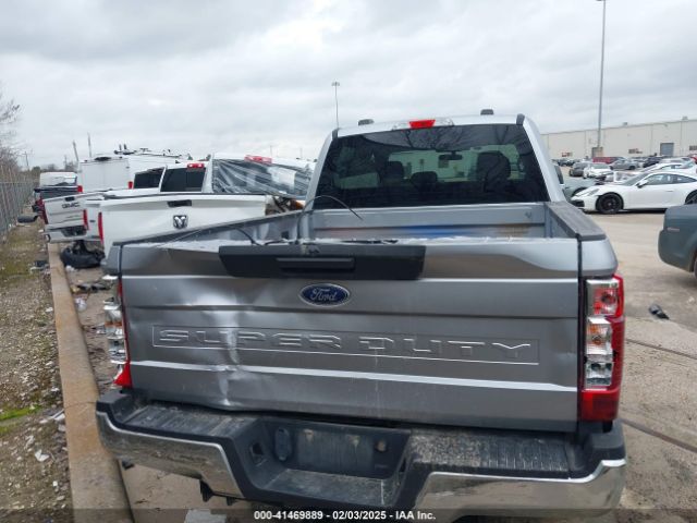 1FT7W2BT2NEE45298 Ford F-250 Xlt