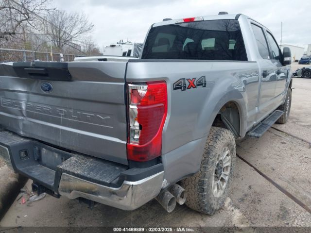 1FT7W2BT2NEE45298 Ford F-250 Xlt