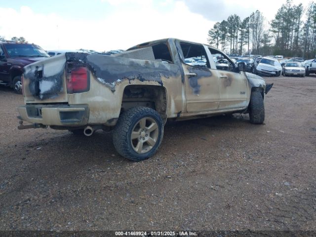 3GCUKREC3JG599301 Chevrolet Silverado 1500 2lt