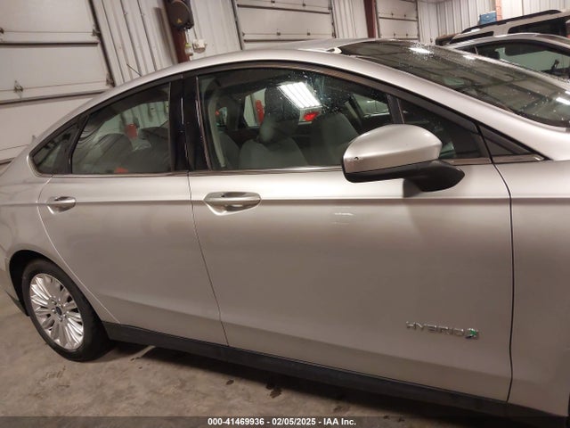 Ford Fusion Hybrid S 2015 3FA6P0UU1FR143878 Image 14