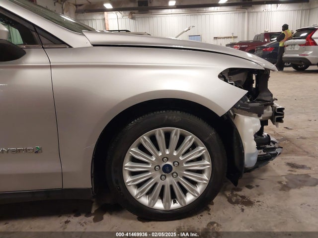 Ford Fusion Hybrid S 2015 3FA6P0UU1FR143878 Image 19
