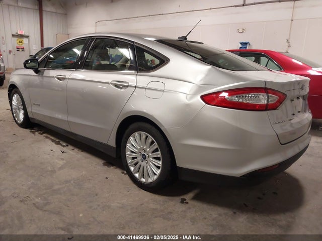 Ford Fusion Hybrid S 2015 3FA6P0UU1FR143878 Image 3