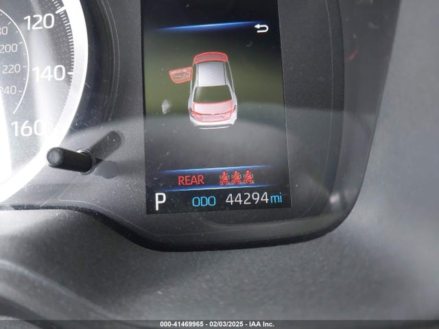 5YFEPMAE8MP269958 Toyota COROLLA LE