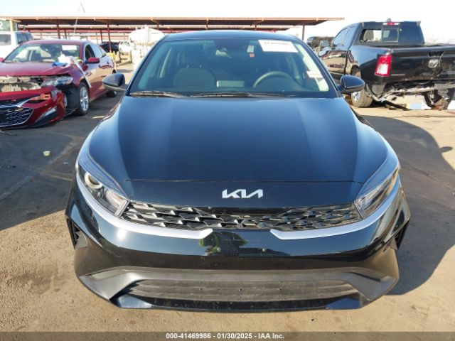 3KPF24AD7PE684267 KIA FORTE LX