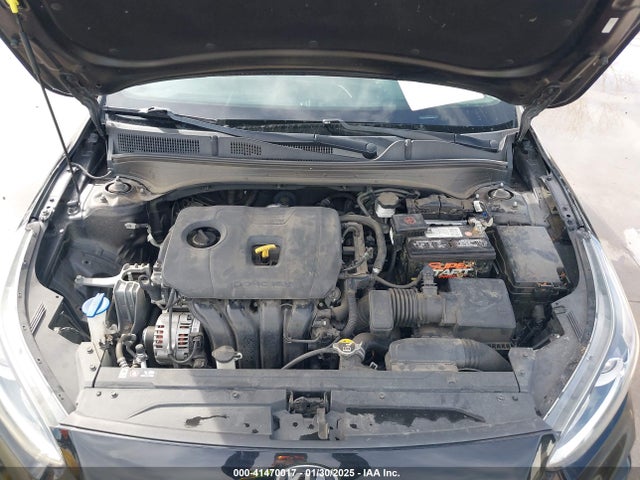 3KPF24AD1KE068184 KIA Forte Lxs