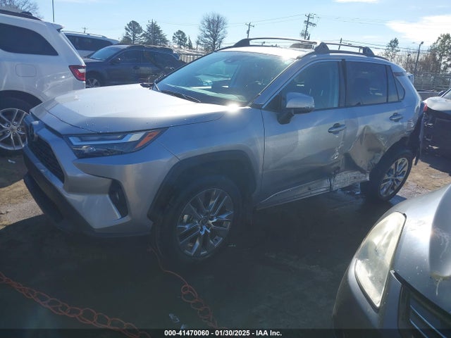Toyota Rav4 Xle Premium 2024 2T3C1RFV8RC292489 Image 2