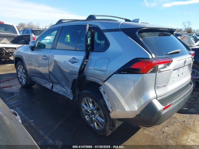 Toyota Rav4 Xle Premium 2024 2T3C1RFV8RC292489 Image 3