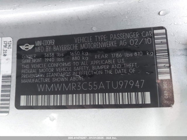 2010 MINI COOPER WMWMR3C55ATU97947 Photo 8