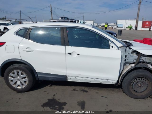 JN1BJ1CP4KW228672 Nissan Rogue Sport S