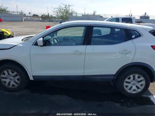 JN1BJ1CP4KW228672 Nissan Rogue Sport S