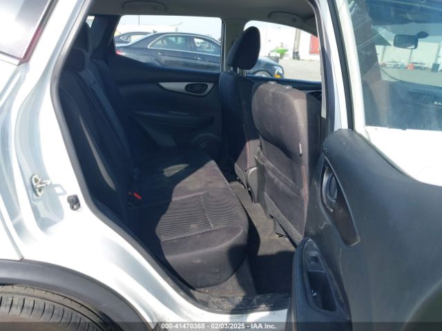 JN1BJ1CP4KW228672 Nissan Rogue Sport S