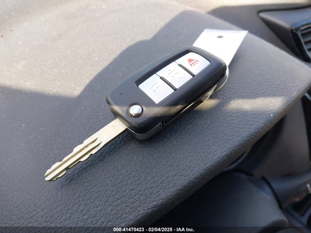 5N1AT2MV9LC736317 Nissan Rogue S Intelligent Awd