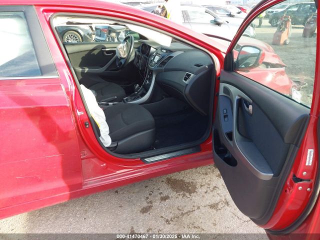 KMHDH4AE6FU304930 Hyundai ELANTRA SE