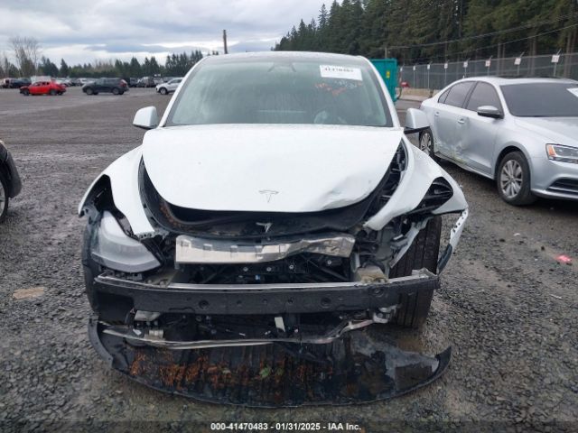 7SAYGDEE7PF825106 Tesla Model Y Awd/long Range Dual Motor All-wheel Drive