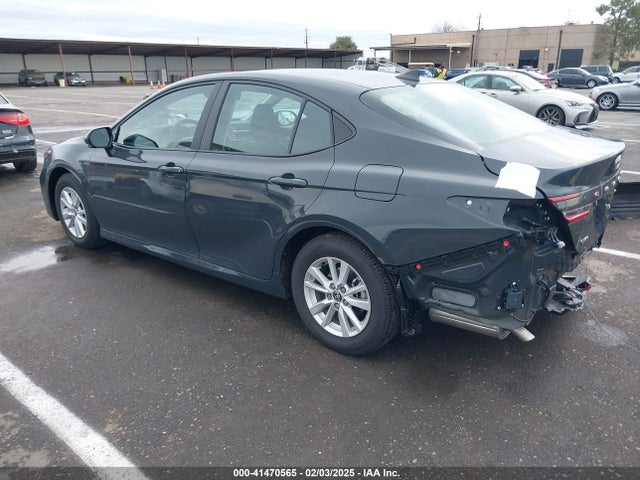 Toyota CAMRY LE 2025 4T1DAACK3SU044969 Image 3