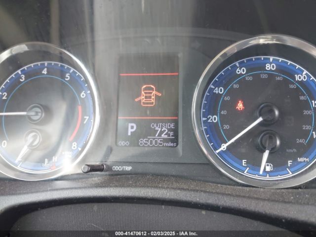 2T1BURHE9KC150649 Toyota COROLLA LE