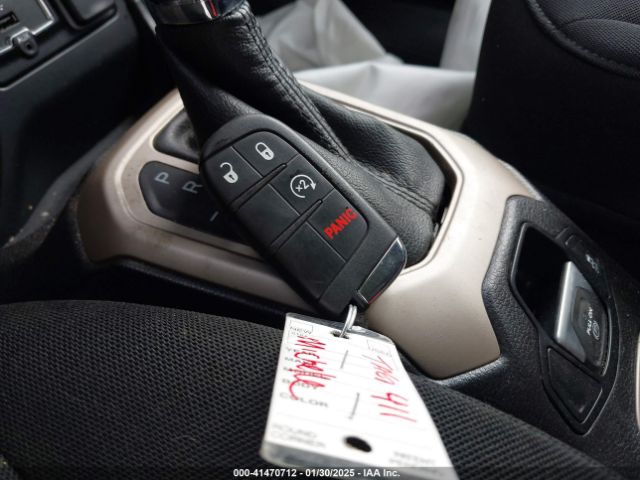 ZACCJABB0HPG33084 Jeep Renegade Latitude Fwd