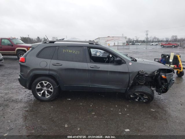 1C4PJMBS8FW503590 Jeep Cherokee Trailhawk