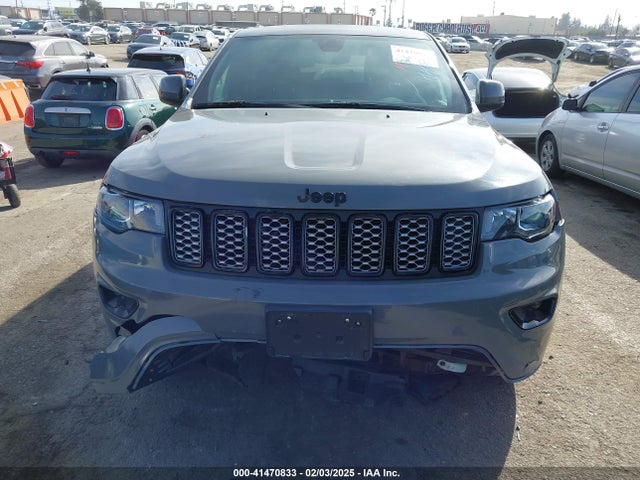 1C4RJEAG8NC154491 Jeep Grand Cherokee Wk Laredo X 4x2