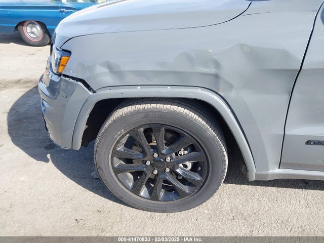 1C4RJEAG8NC154491 Jeep Grand Cherokee Wk Laredo X 4x2