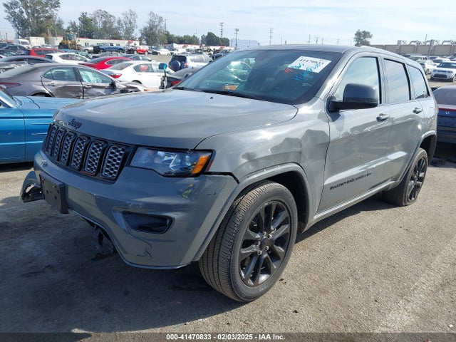 1C4RJEAG8NC154491 Jeep Grand Cherokee Wk Laredo X 4x2