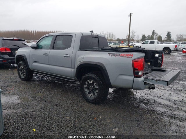 3TMCZ5AN6KM235786 Toyota Tacoma Trd Off Road