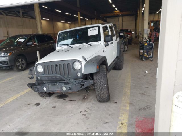 1C4BJWDGXEL305267 Jeep Wrangler Unlimited Sport