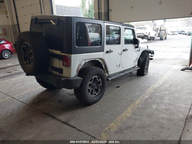 1C4BJWDGXEL305267 Jeep Wrangler Unlimited Sport