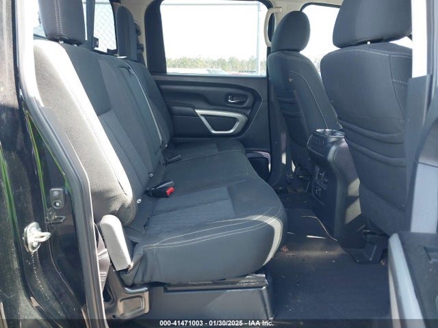 1N6BA1F40HN515842 Nissan Titan Xd Sv Diesel
