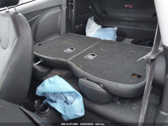 2009 MINI COOPER WMWMF335X9TU72854 Photo 7