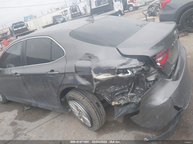 4T1C11AK3MU447531 Toyota CAMRY LE