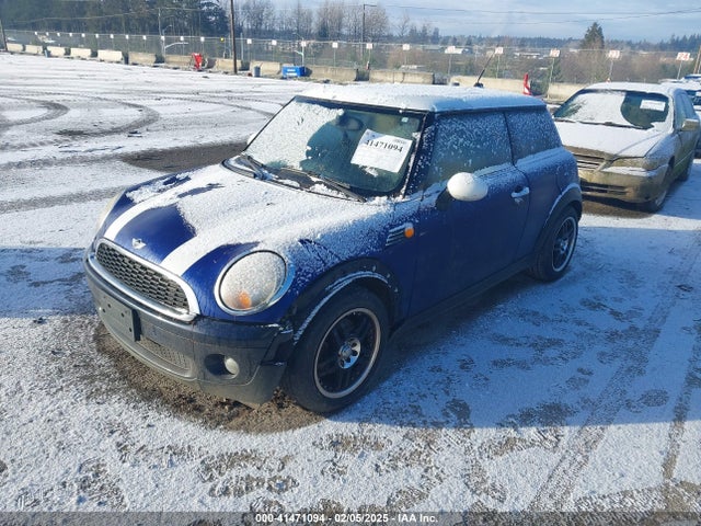2007 MINI COOPER WMWMF33587TL77089 Photo 1