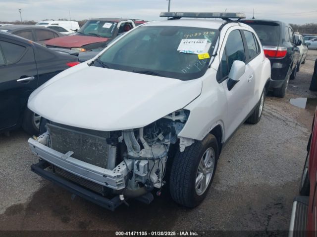 3GNCJKSB8LL230341 Chevrolet Trax Fwd Ls