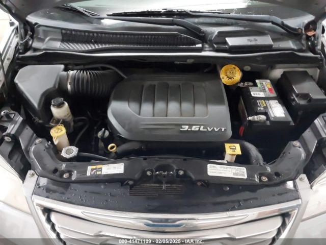 2C4RC1BG0FR664814 Chrysler Town & Country Touring
