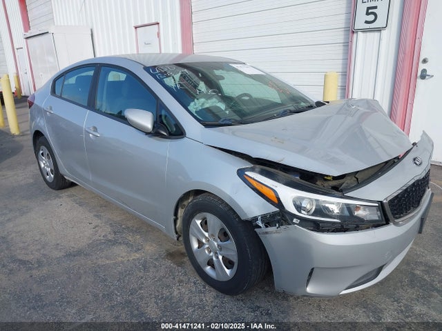 KIA FORTE LX 2017 3KPFL4A73HE099517 Image 12