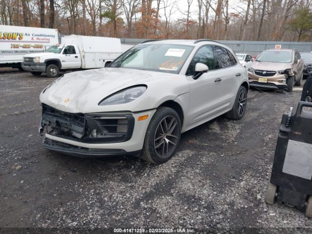 2023 PORSCHE MACAN WP1AG2A58PLB39354 Photo 1