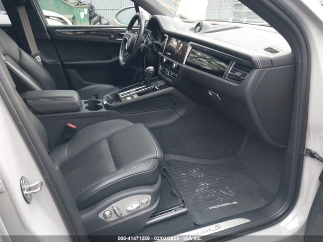 2023 PORSCHE MACAN WP1AG2A58PLB39354 Photo 4