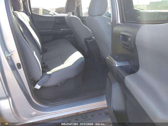 5TFAZ5CN2HX046186 Toyota Tacoma Sr5 V6