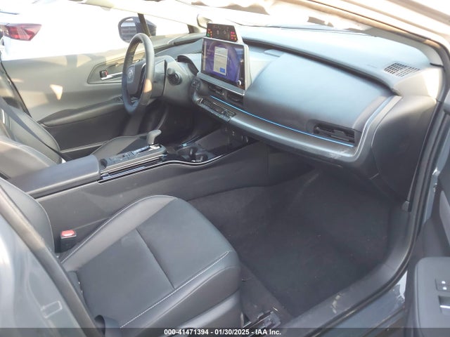 JTDACAAU6R3018534 Toyota Prius Limited