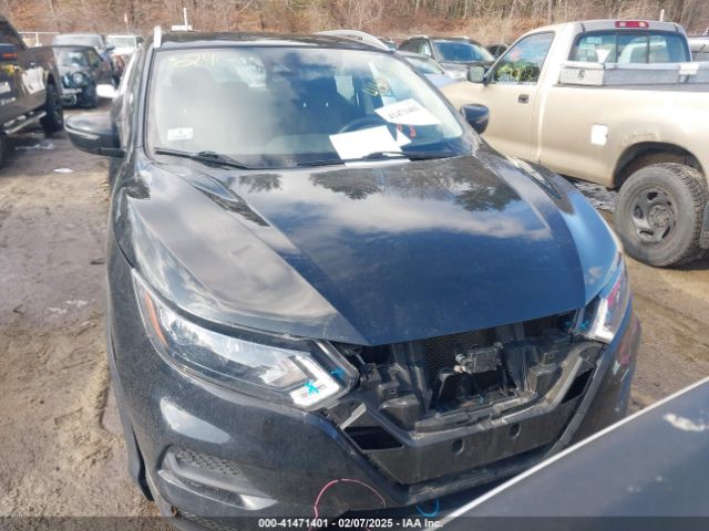 JN1BJ1CW8LW391818 Nissan Rogue Sport Sv Awd Xtronic Cvt