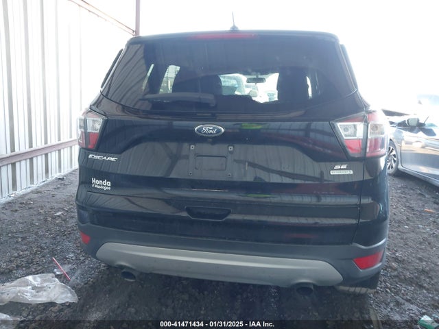 1FMCU0GD8HUA60280 Ford ESCAPE SE