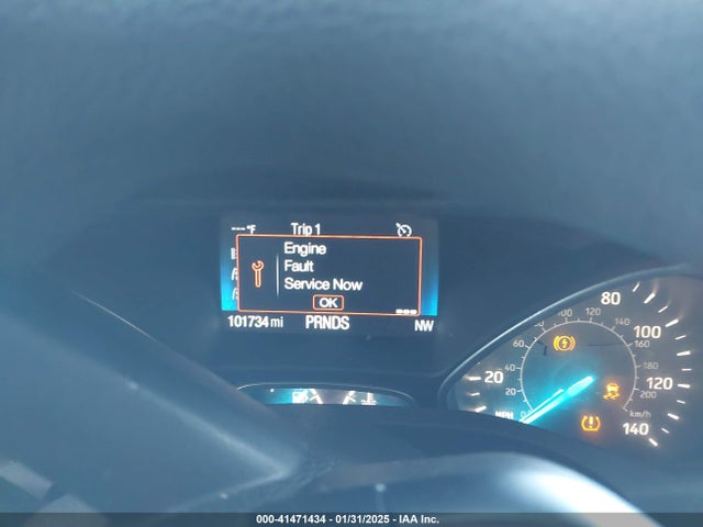1FMCU0GD8HUA60280 Ford ESCAPE SE
