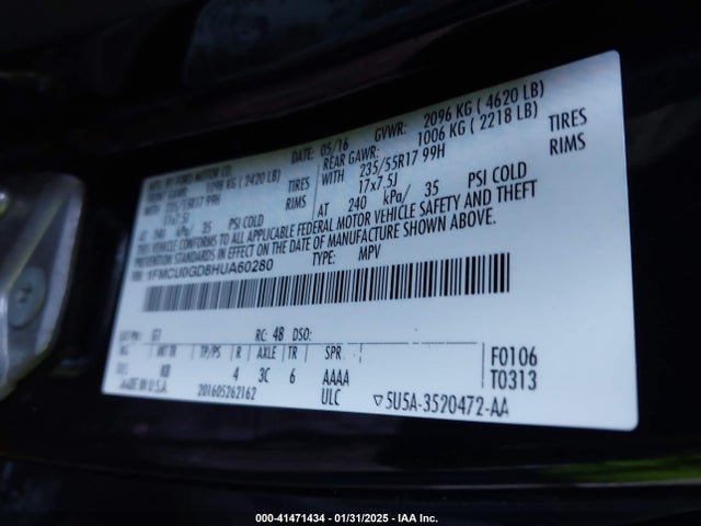 1FMCU0GD8HUA60280 Ford ESCAPE SE